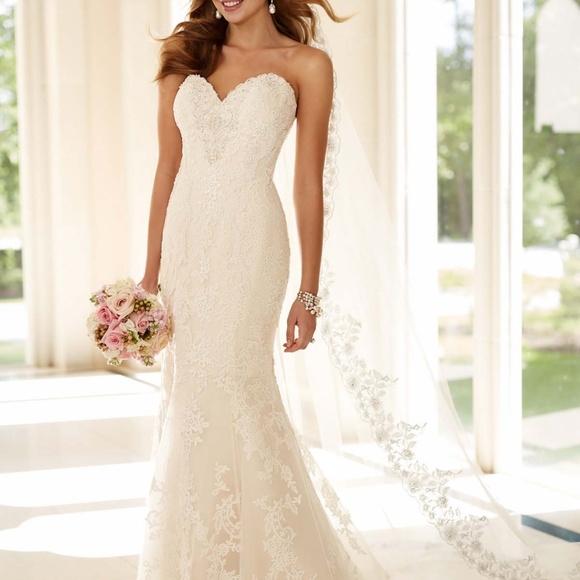 Stella York Wedding Dress 6220 - Picture 4 of 7